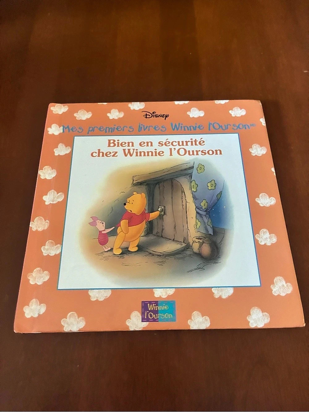 Disney Winnie l'Ourson French Children's Book Winnie the Pooh